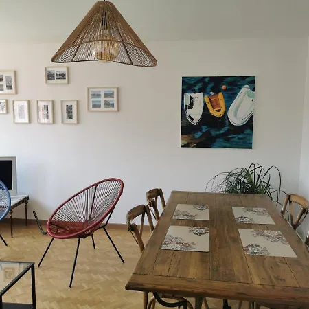 Centre Avec Parking Apartman *